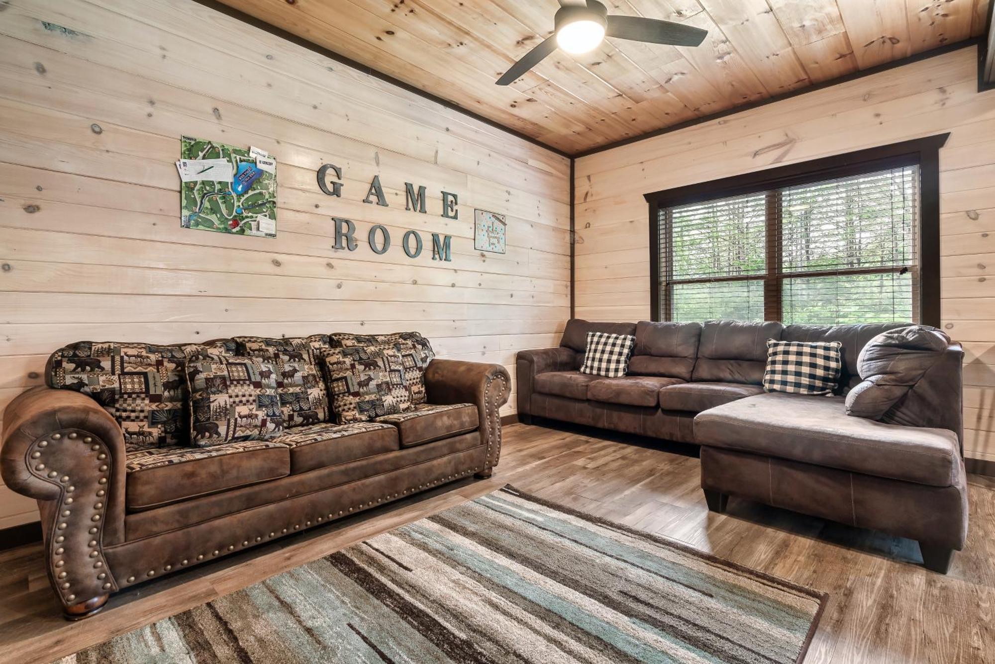 Luxury 3-Br Cabin Minutes From Parkway With Game Room And Hot Tub Pigeon Forge Eksteriør billede